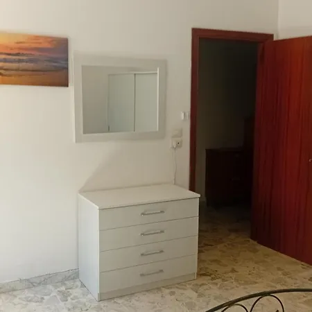 Trilocale A Piano Terra A Due Passi Dal Mare *