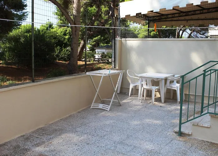 Apartment Trilocale A Piano Terra A Due Passi Dal Mare