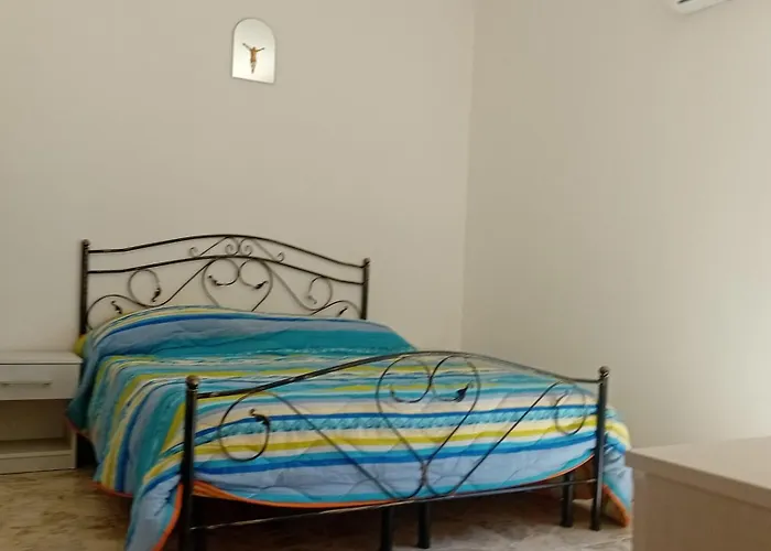 Trilocale A Piano Terra A Due Passi Dal Mare ガリポリ